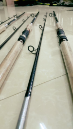 Cần hai khúc Realancer rỗng bạo lực